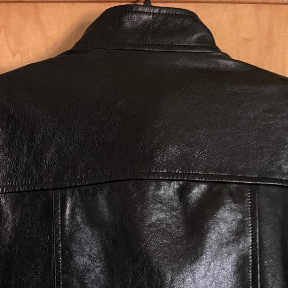 Black Leather Jacket   Satin Lined   Like New   Women's Small - Picture 4 of 15